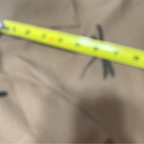 Women's long-sleeve button-down shirt with a dragonfly print. - Picture 7 of 9